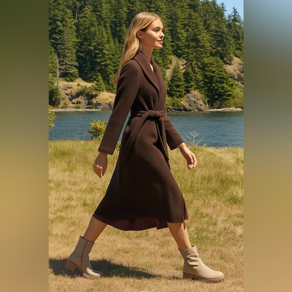 André Assous Gloria Suede Water Resistant Boots Sesame Beige Size 8 NWB - Picture 2 of 11